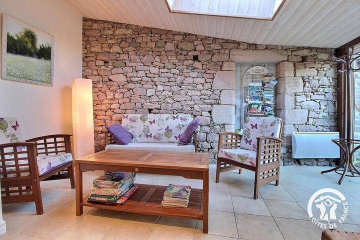 Gîte pour 4 personnes, avec Terrasse ainsi que Jardin et Vue à Plévenon - 2