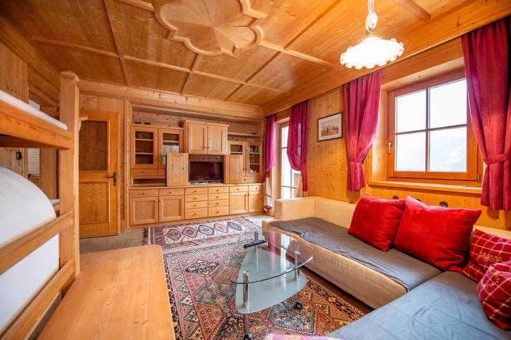 Hütte für 3 Personen, mit Balkon und Garten sowie Sauna auf der Seiser Alm - 2