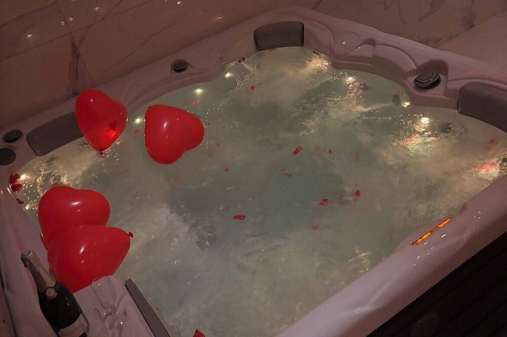 A break for two on the banks of the Don Valley in Guémené-Penfao, Châteaubriant und Umgebung