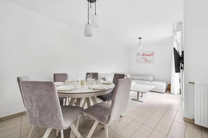 Location de vacances pour 6 personnes, avec jardin à Lognes - 2