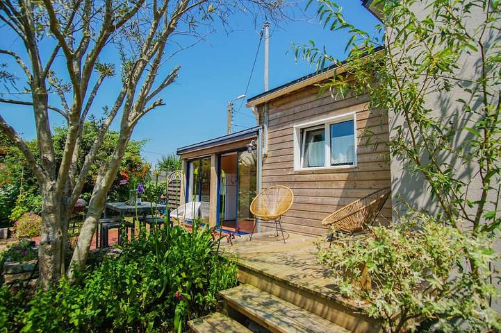 Ferienhaus für 4 Personen, mit Terrasse und Garten