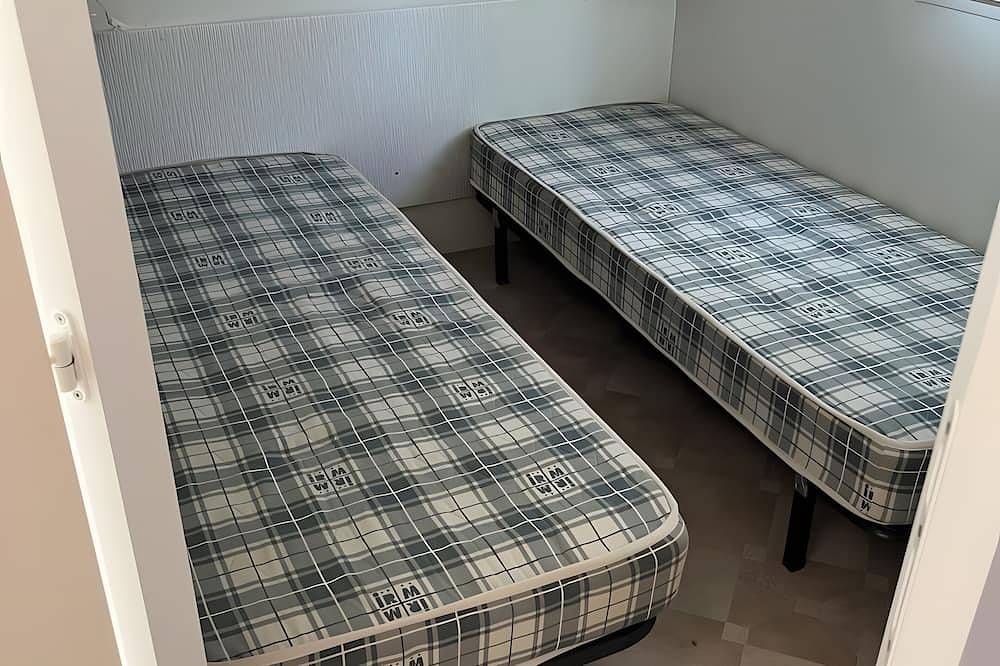 Mobil-home en résidence de loisirs avec piscine chauffée et climatisation in Saint-Gilles-Croix-de-Vie, Vallée de la Loire