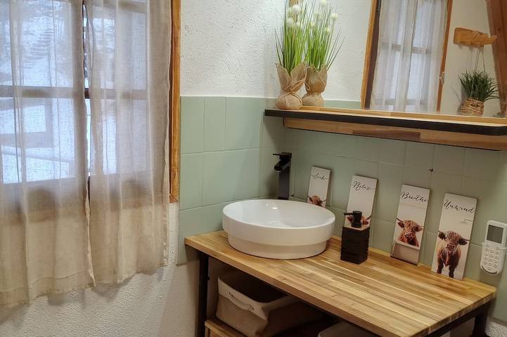 Chalet pour 6 personnes, avec jardin et terrasse à Allos - 4