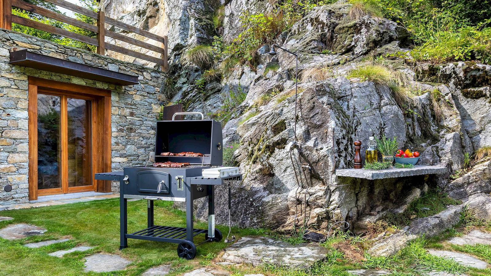 Villa for 6 personer med have in Piode, Wallisian Alps