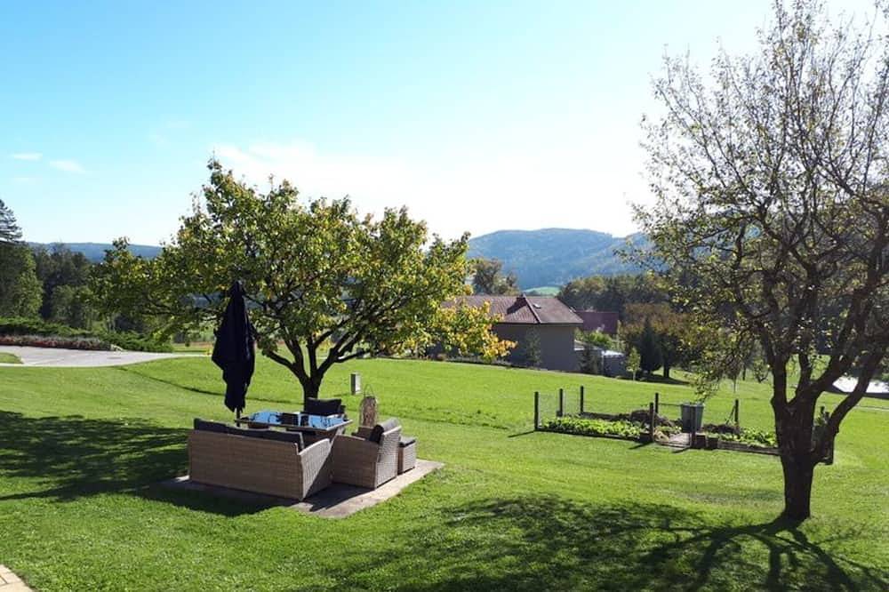 Ganze Wohnung, Auszeit am Waldrand, Ruhe & Naturgenuss, A1 Mediabox/Tv Plus, Garten/Haustiere in Steirerland
