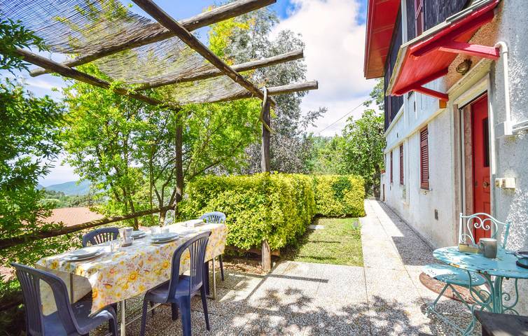 Location de vacances pour 7 personnes, avec terrasse à Deiva Marina - 2