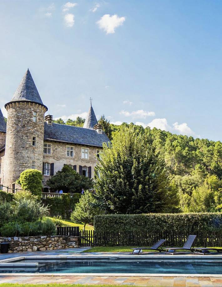 Château pour 18 personnes avec piscine in Chamborigaud, Parc national des Cévennes