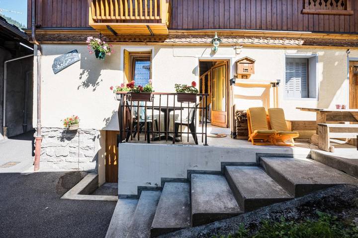 Gîte pour 6 personnes, avec Balcon à Planay