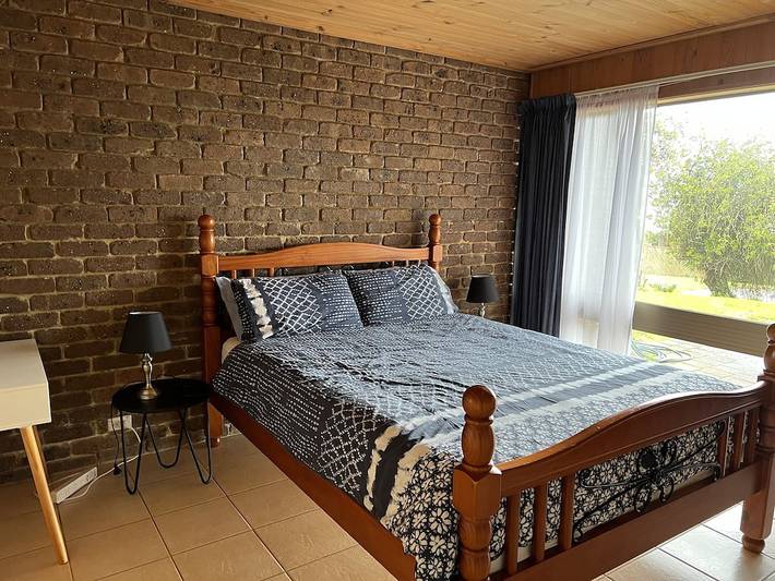 Holiday home for 8 people, with balcony and garden in Dromana