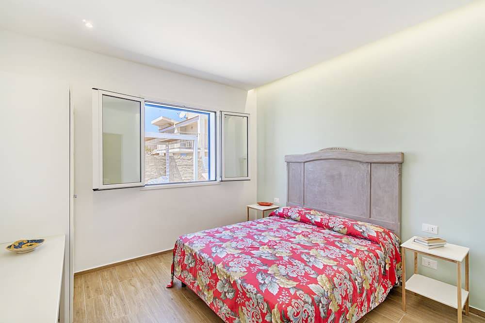 Villa Nettuno, incantevole villa con piscina frontemare in Punta Braccetto, Santa Croce Camerina