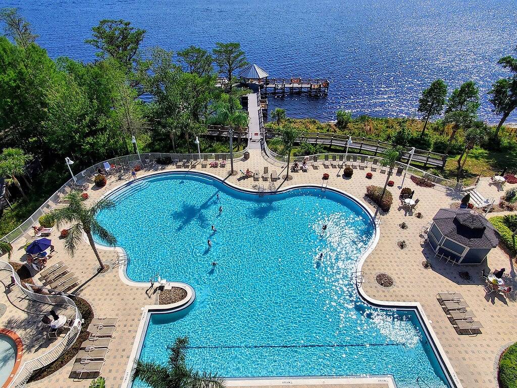 Ganze Wohnung, Upgraded Huge Lakefront 1Br/2Ba Blue Heron Beach Resort Condominium in Disney World