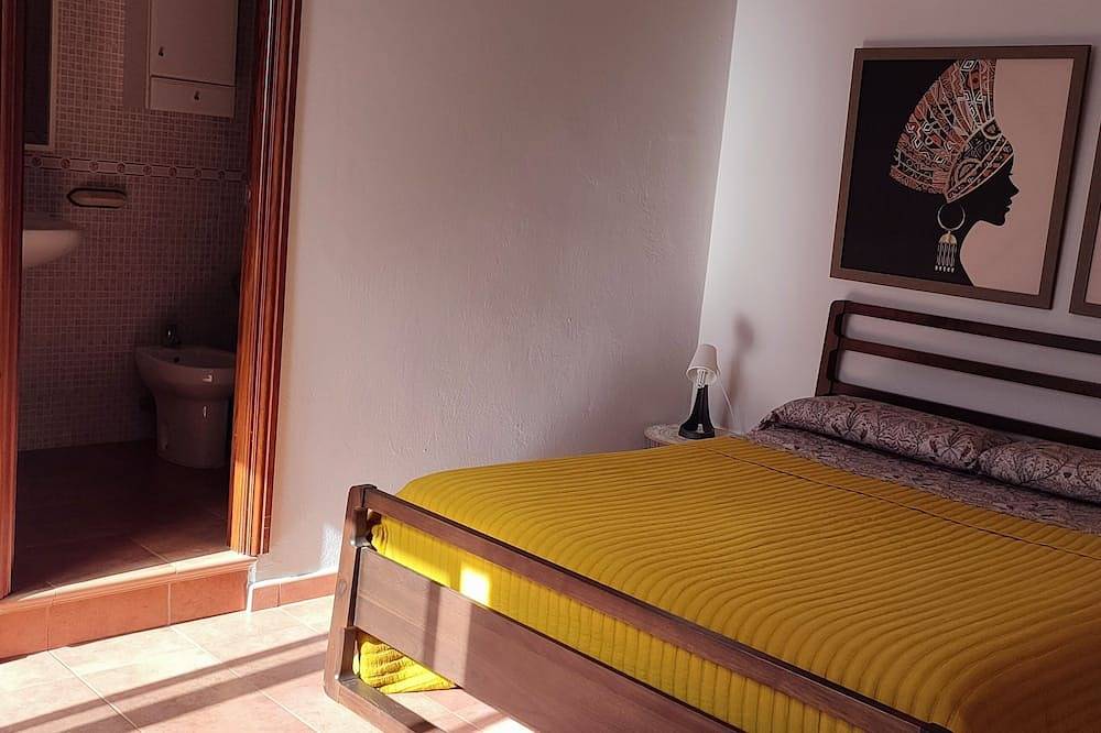 Ganze Wohnung, Apartment Las Palmas downtown with private terrace in Ciudad Jardin, Las Palmas