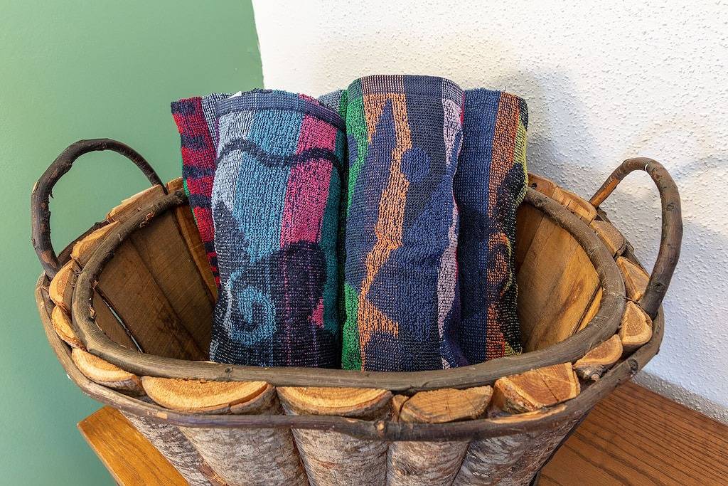 Ganze Wohnung, Ski On-Ski Off Aktualisiert Condo mit Echtholzkamin und Kingsize-Bett - Killington in Killington, Rutland County