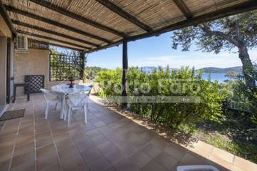 Holiday Apartment for 4 People in Capo d'Orso, Costa Smeralda, Photo 1
