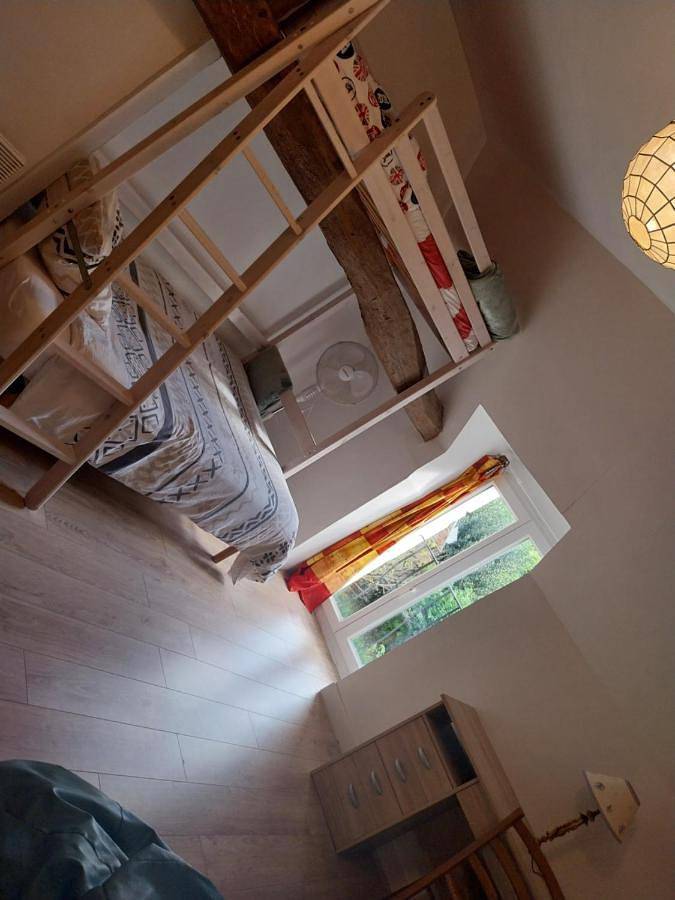 Location de vacances pour 6 personnes, avec jardin et vue à Huismes - 3