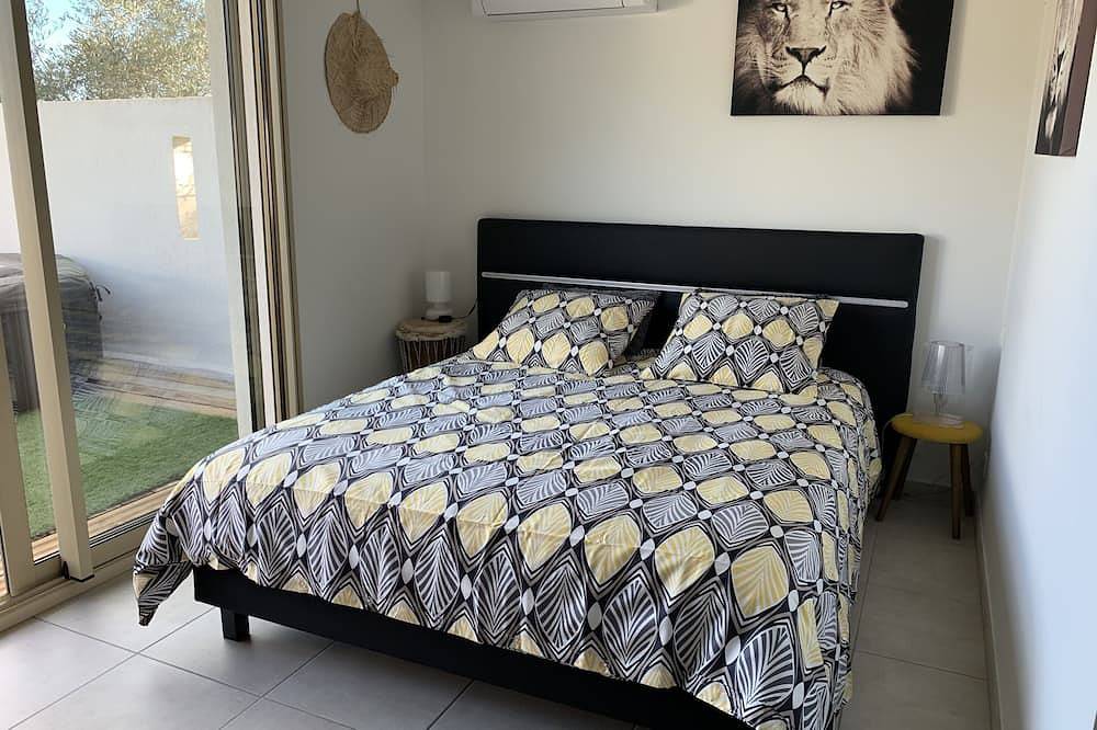 Apartamento entero, Lodge Casamance con jacuzzi in Solliès-Pont, Region de Toulon