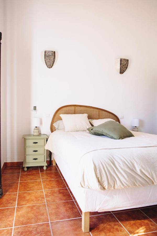 Casa rural para 6 personas, con Balcón y Terraza además de Jardín y Piscina en Comares - 4