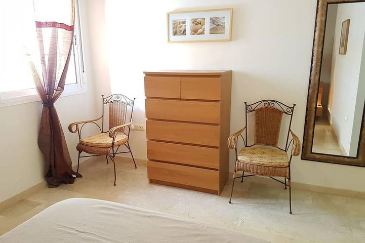 Ganze Wohnung, Spacious modern apartment with large terrace and private pool, long & short lets in Playa Serena (Roquetas de Mar), Roquetas de Mar