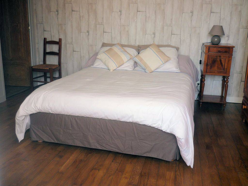 Chambres d'hôtes du Menhir - Chambre 1 in Plouhinec (Finistère), Région de Quimper