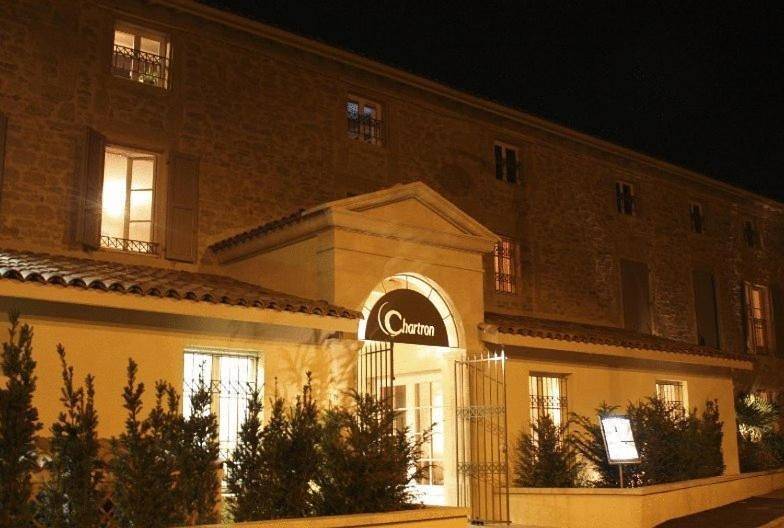Hotel Restaurant Chartron in Saint-Donat-sur-l'Herbasse, Région de Valence