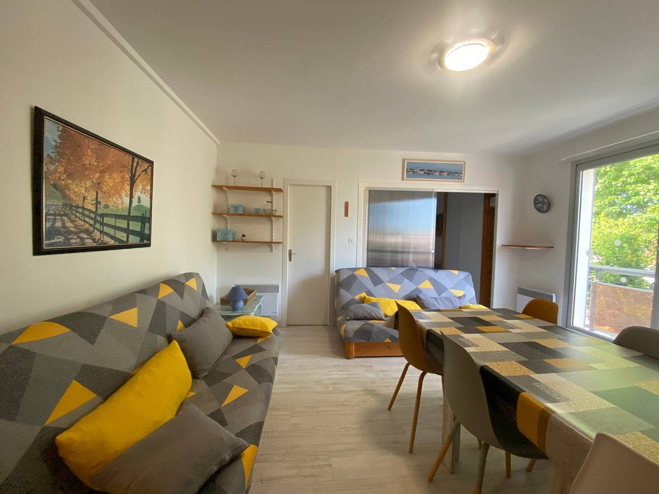 Appartement entier, Appartement à 150m de la plage, centre-ville, parking privé, équipé tout confort in La Tranche-sur-Mer, Vendée