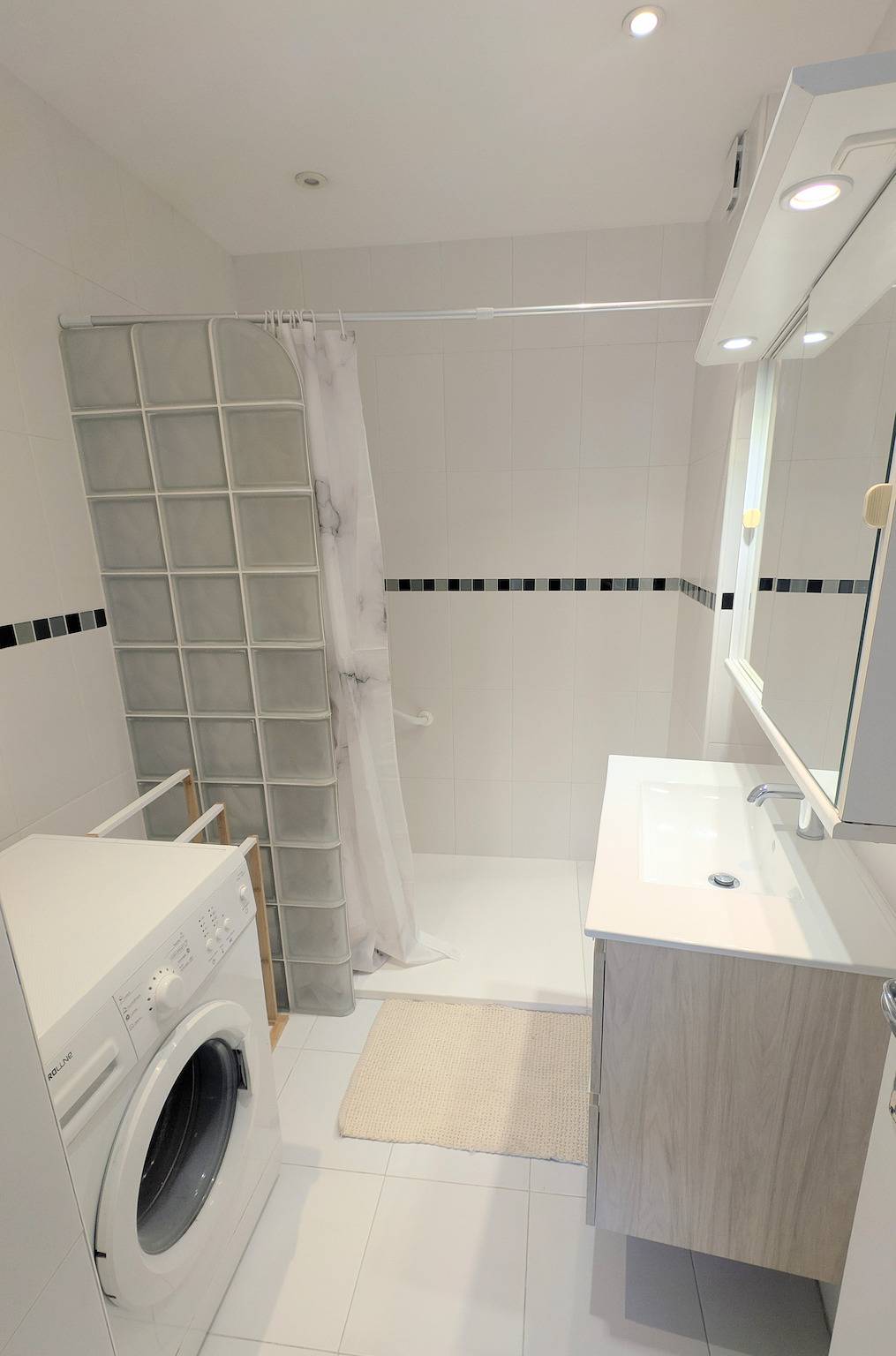 Ganze Wohnung, Ref Clairiere by Palmes d'Or Properties in Juan-les-Pins, Antibes