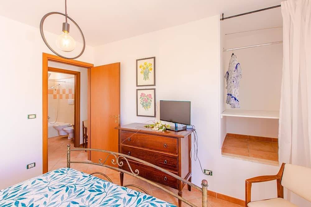 Villa Orchidea - Enclosed garden - For families - Ac- Wifi -  Close to the sea in Torre Santa Sabina, Salento
