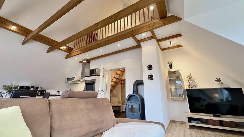 Ganze Wohnung, "Harlebrise: Naturidyll für 6 – Balkon, 90qm, Grünblick!" in Carolinensiel-Harlesiel, Wittmund