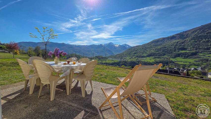 Gîte pour 8 personnes, avec terrasse