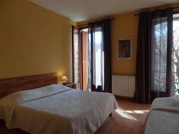 Gîte pour 2 personnes, avec vue et balcon, animaux acceptés à Cucugnan