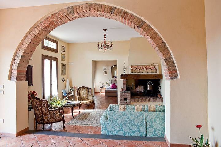 Podere l'Ulivo: tipica Villa Toscana di 400 metri con ampia piscina in San Miniato, Pisa e dintorni