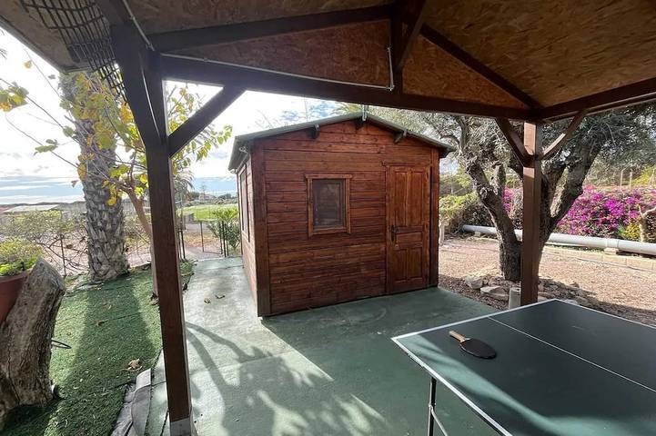 Chalet para 21 personas, con terraza y jardín - 1
