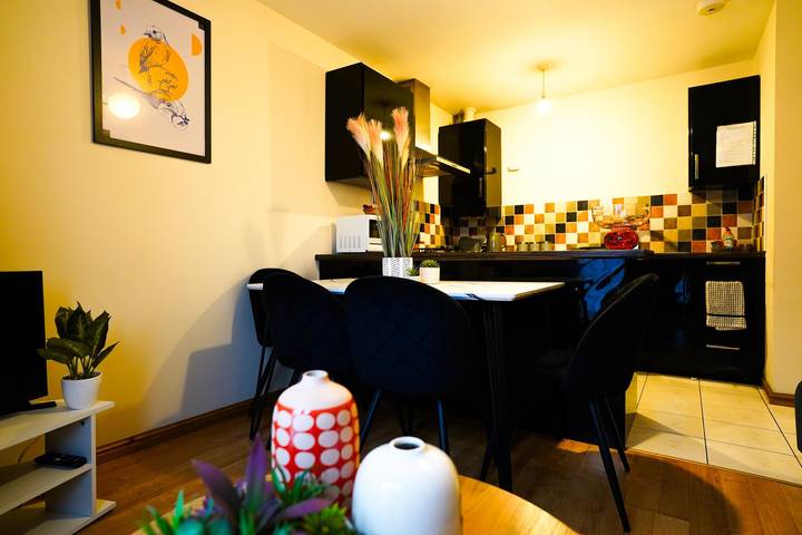 Apartamento vacacional entero, Apartamento de vacaciones para 4 personas con jacuzzi in Kettering, Northamptonshire