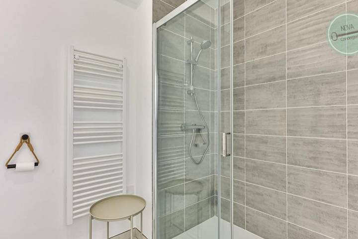 Location de vacances pour 2 personnes, avec balcon dans Office De Tourisme De Saint Hilaire De Riez - 4