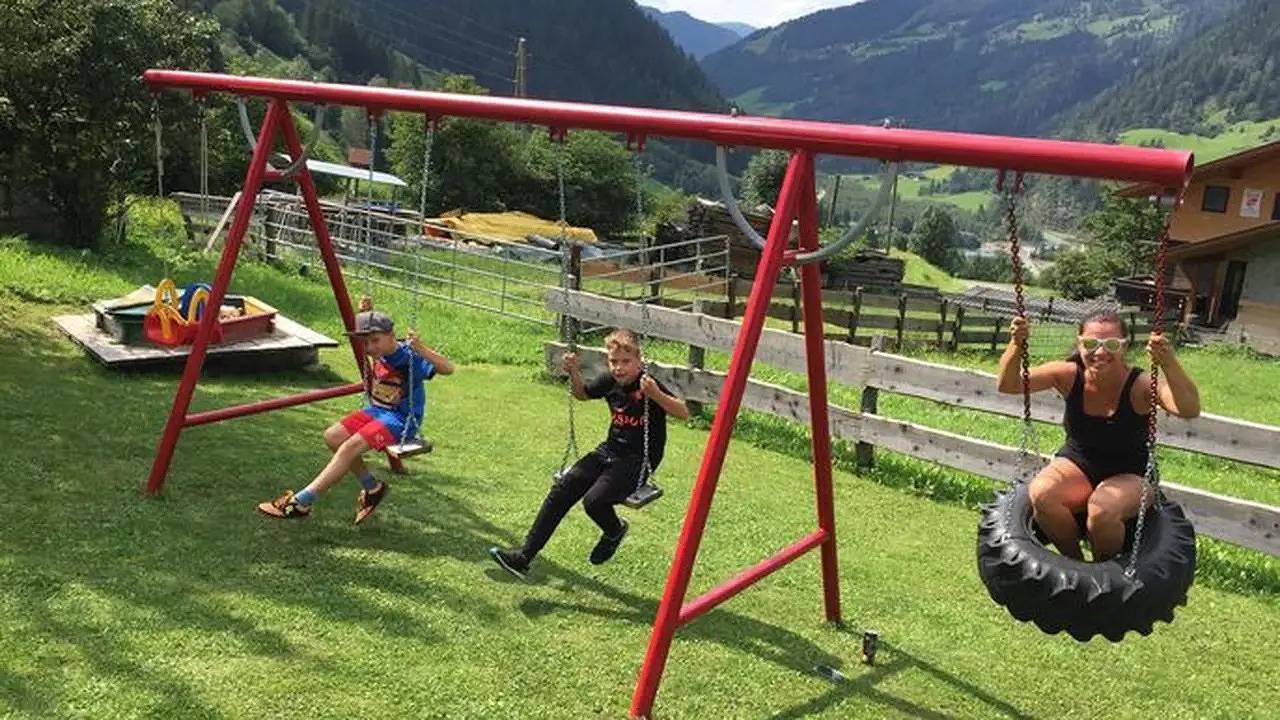 Doppelzimmer für 2 Personen in Großkirchheim in Großkirchheim, Bezirk Spittal an der Drau