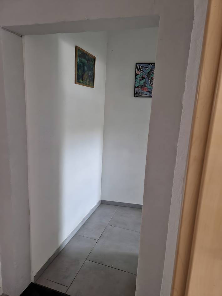 Entire apartment, Holiday Apartment 'Lucy' with Shared Terrace, Shared Garden and Wi-Fi in Nattenheim, Eifelkreis Bitburg-Prüm