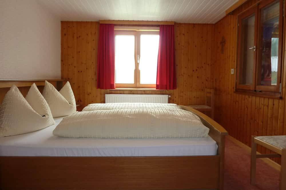 Ganze Wohnung, Gemütliche Ferienwohnung im Ferienhaus Schwendehof in Fontanella, Bezirk Bludenz