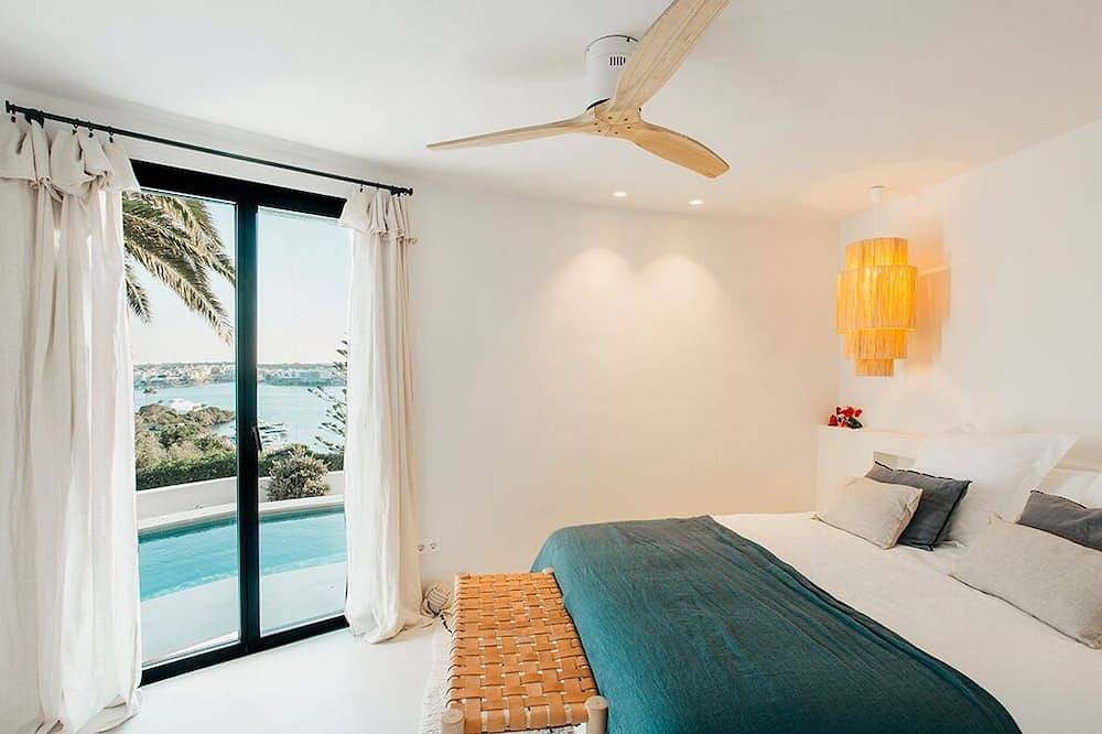 Discover your next dream destination in Cala Llonga, Menorca in Cala Llonga (Menorca), Maó