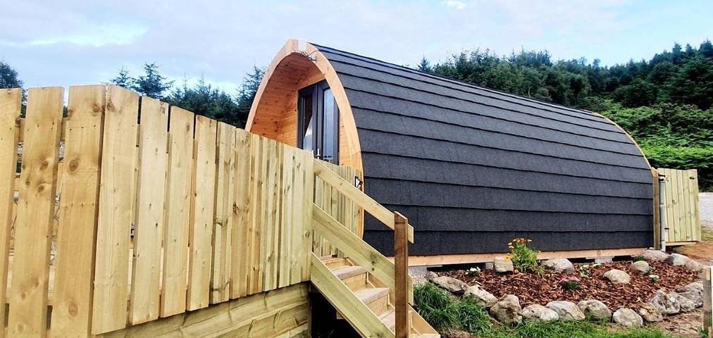 Camping for 4 people, with Terrace and Yard as well as View the Highlands