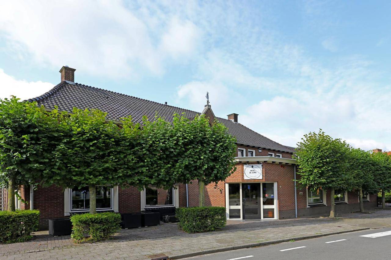 Hotel Bi-j Ons in Lichtenvoorde, Achterhoek