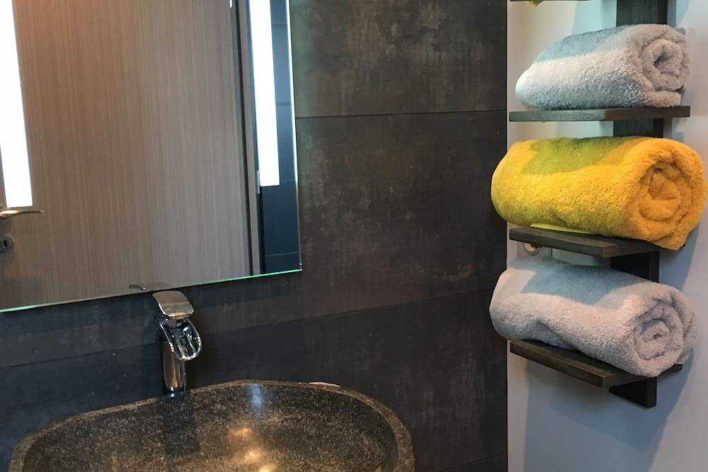 Ganze Wohnung, Agosta Plage - Moderne Wohnung von 50m² mit Terrasse in Albitreccia, Ajaccio und Umgebung