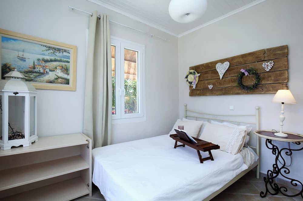 Ailanto Relaxing House in Kariotes, Grèce