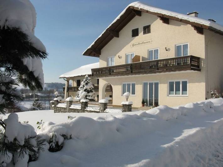Ferienwohnung für 2 Personen, mit Ausblick und Seeblick sowie Garten in Mondsee (Stadt) - 2