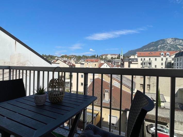 Studio pour 2 personnes, avec balcon dans Lac du Bourget