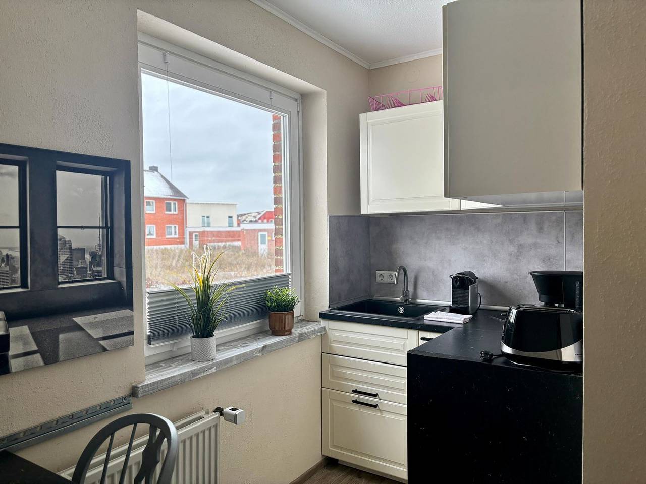 Ganze Wohnung, Gemütliches 1-Raum-Appartement mit Balkon in strandnaher Lage. in Hörnum, Sylt