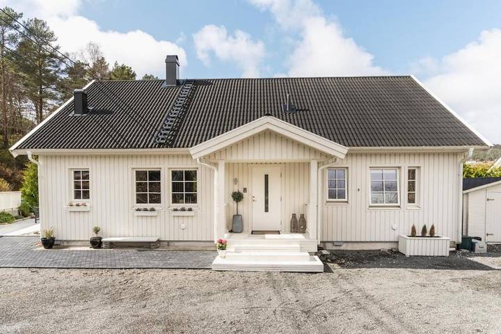 Villa voor 9 personen, met terras in Bergen