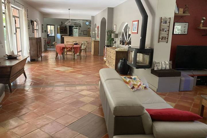 Villa pour 8 personnes, avec jacuzzi et jardin à Venelles - 2