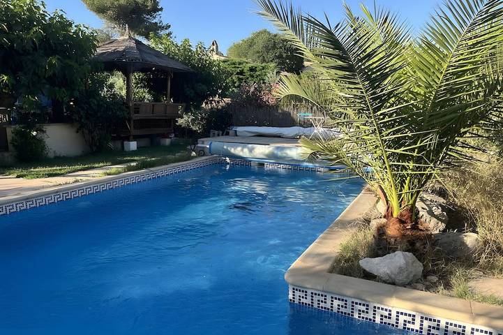 Holiday apartment for 2 people, with pool and garden - 1
