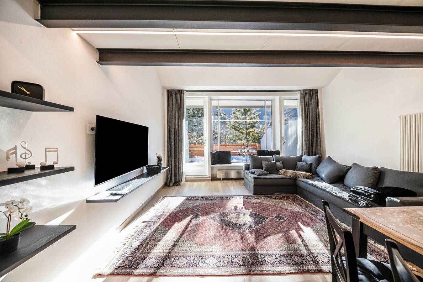 Appartamento intero, Appartamento "Mazzin" con vista montagne, terrazza e Wi-Fi in Campestrin, Mazzin