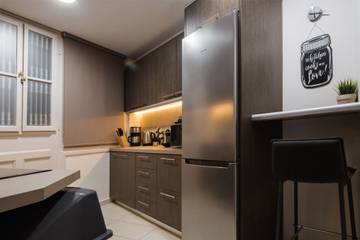 Villa for 8 Guests in Acropolis, Athens Centre, Picture 2